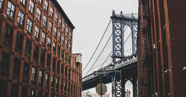 电动智能充电机器人