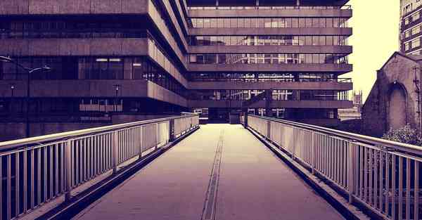 大数据包含设备数据的行业文章