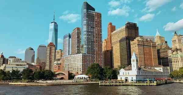 智能小宝机器人充电，智能小宝机器人充电怎么充