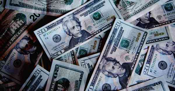 密斯德鹿智能机器人洗车