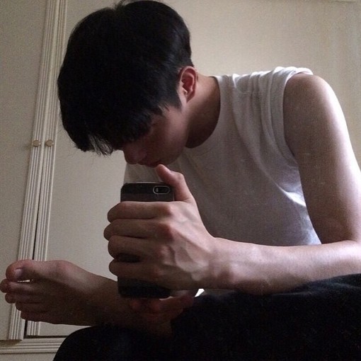 瞿顺旭燕
