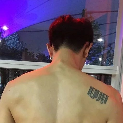 娄康秀盛