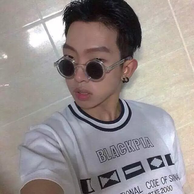 邹纯娜倩