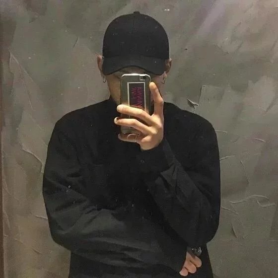 屠浩荷初