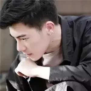 卫健竹蕊